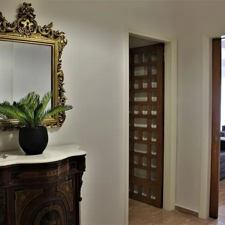 Square 119a Apartment Volos