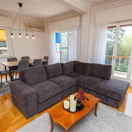 Square 119a Apartment