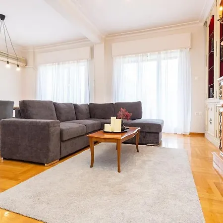 Appartement Square 119a *